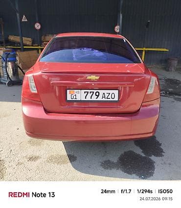 Chevrolet Lacetti: 2005 г., 1.6 л, Механика, Бензин, Седан