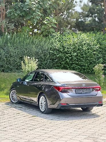lynk ko: Toyota Avalon: 2019 г., 2.5 л, Типтроник, Гибрид, Седан — 7