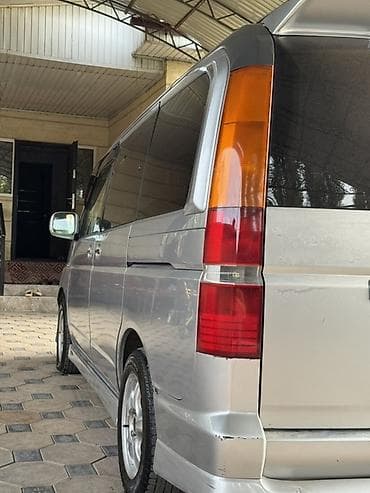 хит хонда: Honda Stepwgn: 2001 г., 2 л, Автомат, Бензин, Минивэн — 9