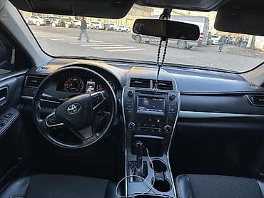 Продажа авто: Toyota Camry: 2015 г., Автомат, Бензин, Седан — 4