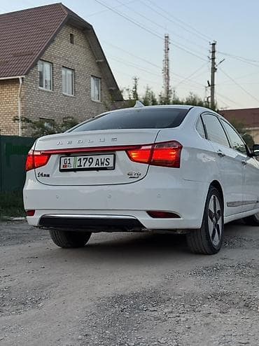 mini ev: Dongfeng : 2020 г., Электромобиль, Седан — 4