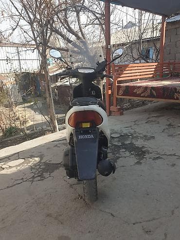 аксессуары для мопеда: Скутер Honda (серия Dio) с ветровым стеклом. Характеристики и — 6