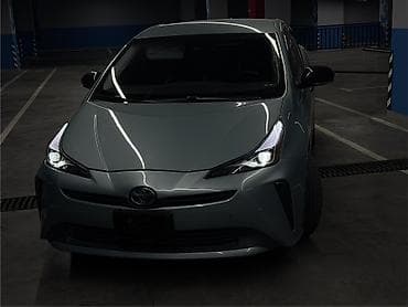 byd plus: Toyota Prius: 2019 г., 1.8 л, Вариатор, Гибрид, Хэтчбэк — 8