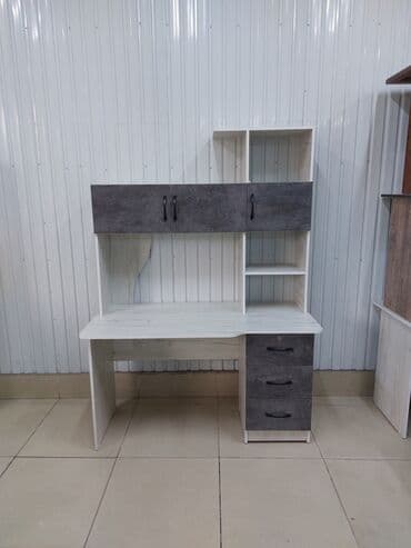 разделочный стол из нержавейки для кафе: Компьютерный стол Морис. Надстройка стола придает ему еще больше — 4