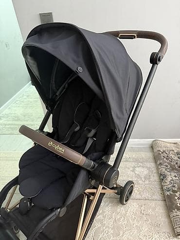 Легкая прогулочная коляска Cybex (серия Platinum), компактная и — 2