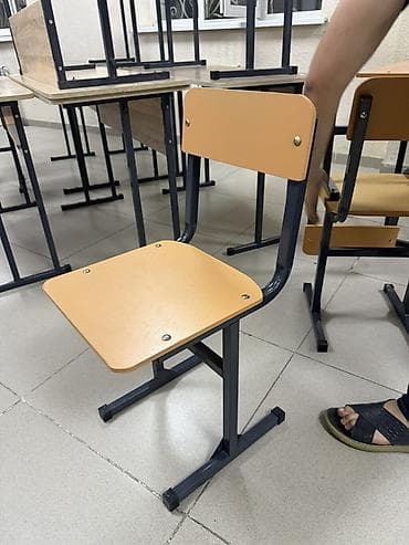 пуфики для детей: Комплект парты и стула, цвет - Серый — 1