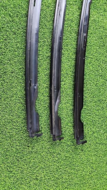 e34 540i: 5113 8 —159—306 Е39 Ресничка фары правая с дефектом Год 2000 В — 3