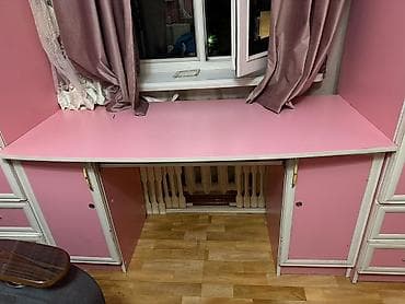 мебел бу бишкек: Детский мебельный комплекс у окна: письменный стол + две высокие — 6