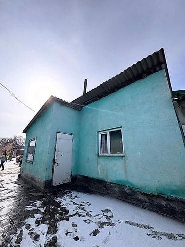 дома участки: Дом, 80 м², 4 комнаты, Старый ремонт — 2