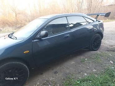 спорт авто: Mazda Lantis: 1995 г., Хэтчбэк — 3