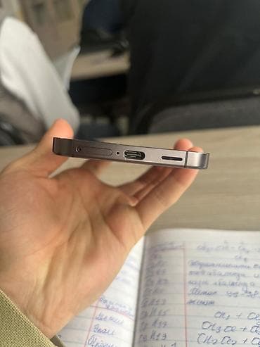 gps чип: Samsung Galaxy S24, Колдонулган, 256 ГБ, түсү - Боз, 1 SIM — 2