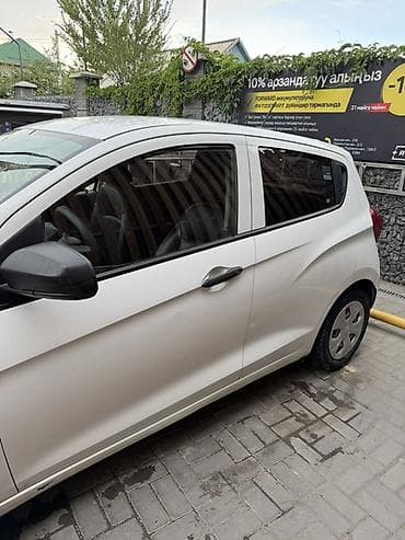 mini coper: Chevrolet Spark: 2018 г., Хэтчбэк — 5