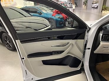 Tesla: BYD Song Plus: 2024 г., Электромобиль, Кроссовер — 3