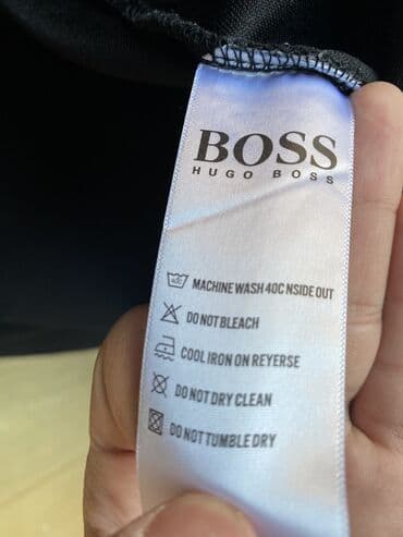 Брюки: Продаю Мужской кардиган на молнии BOSS Цвет: чёрный Размер: L на — 3