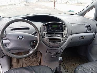 тайота noax: Toyota Previa: 2003 г., 2 л, Механика, Дизель, Минивэн — 5