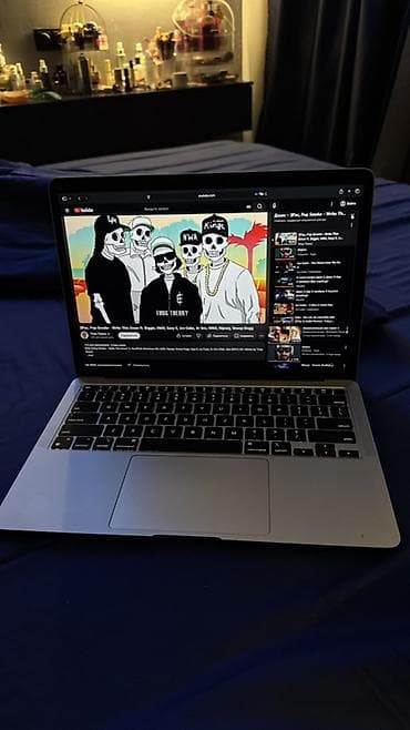 iphone xc: Apple MacBook (линейка Air/Pro с клавиатурой-бабочкой/«островной» и — 1