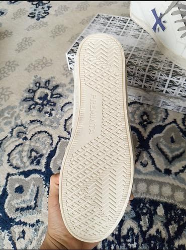 обувь из италии: Кеды Premiata - Модель: низкие кеды из гладкой белой кожи - Дизайн — 3