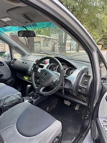 шторки фит: Honda Fit: 2002 г., 1.5 л, Вариатор, Бензин, Хэтчбэк — 8