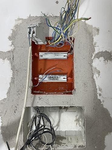 куплю строительные инструменты: Электрик | Монтаж проводки, Монтаж электрощитов, Установка автоматов Больше 6 лет опыта — 5