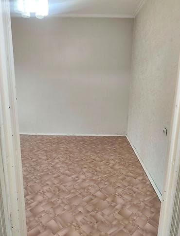 однушки 105 серии: 1 комната, 35 м², 12 мкр 105 серия, 5 этаж, Косметический ремонт — 8