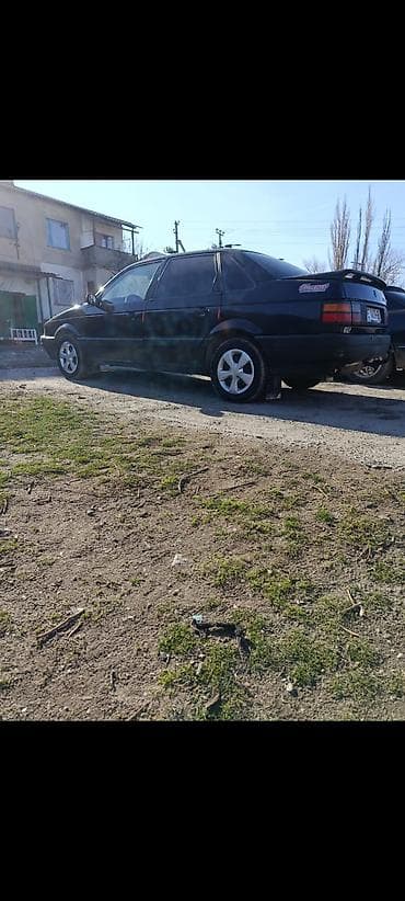 Volkswagen Santana: 1992 г., Седан — 9