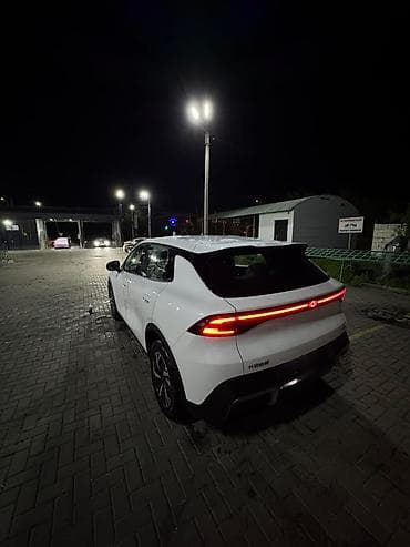 ом 605: Changan Qiyuan Q05: 2026 г., Электромобиль — 2