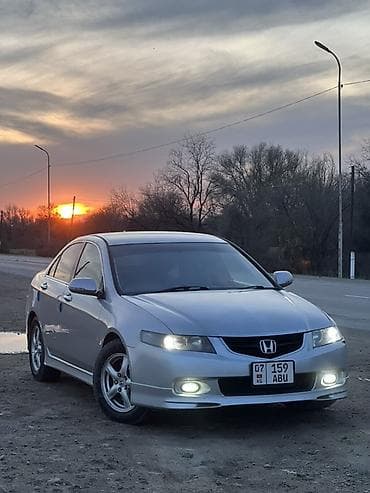 r19 24545: Honda Accord: 2003 г., 2.4 л, Автомат, Газ, Седан — 1