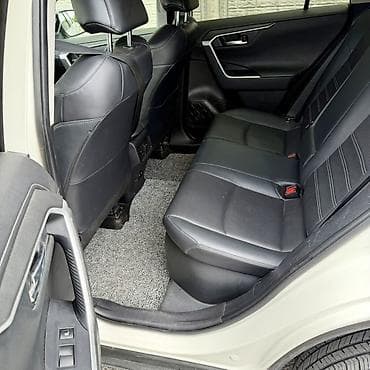 Продажа авто: Toyota RAV4: 2020 г., 2.5 л, Автомат, Гибрид, Кроссовер — 9