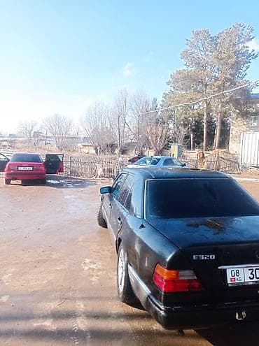 subaru ascent: Mercedes-Benz E-Class: 1993 г., 2 л, Автомат, Бензин, Седан — 4