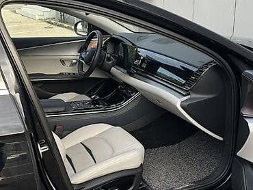 торпеда 2107: BYD E9: 2021 г., Электромобиль, Седан — 4