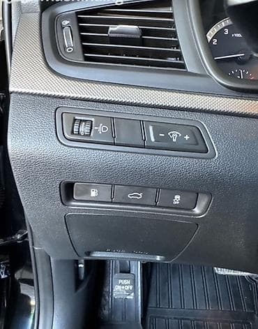 Продажа авто: Hyundai Sonata: 2018 г., 2 л, Автомат, Бензин, Седан — 6