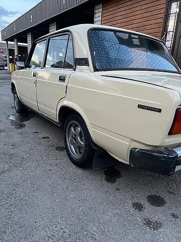 2105: ВАЗ (ЛАДА) 2105: 1984 г., 1.5 л, Механика, Бензин, Седан — 5