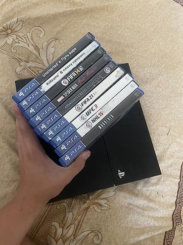 аймак бу: PlayStation 4 (вторая версия, черный корпус) + диски Отдаю диски — 2