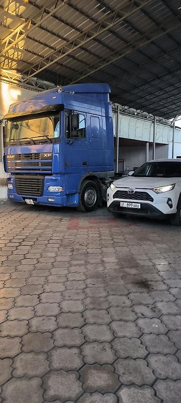 Тягач, DAF, 2002 г., Тентованный — 1