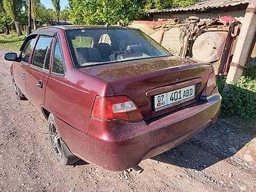 s class w220: Daewoo Nexia: 2010 г., 1.5 л, Ручные, Бензин, Седан — 5