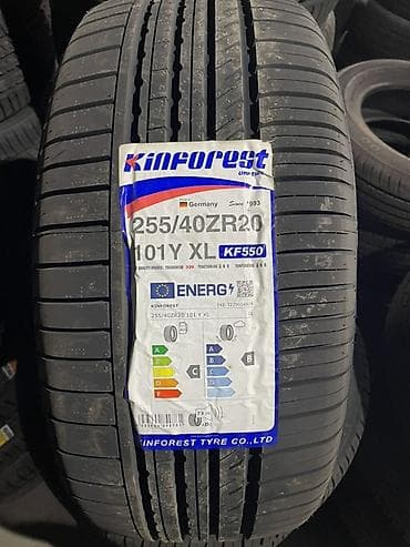255: Летняя шина Kinforest KF550 - Размер: 255/40 ZR20 - Индекс — 2