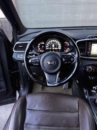 Транспорт: Kia Sorento: 2018 г., 2 л, Автомат, Дизель, Кроссовер — 9