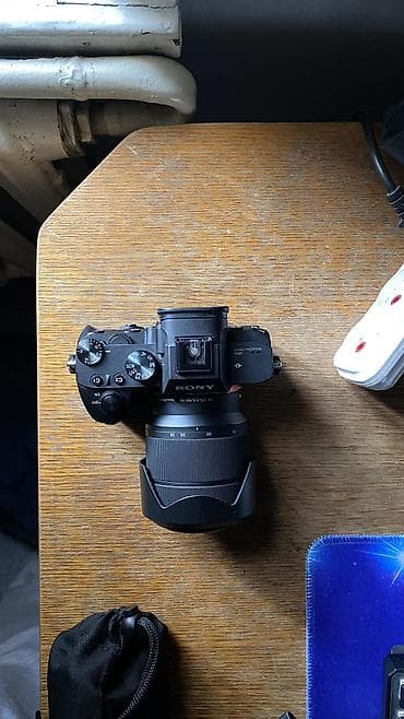 nikon d800: СРОЧНО Продаю Sony A7III в связке с объективом 28-70mm Состояние — 4