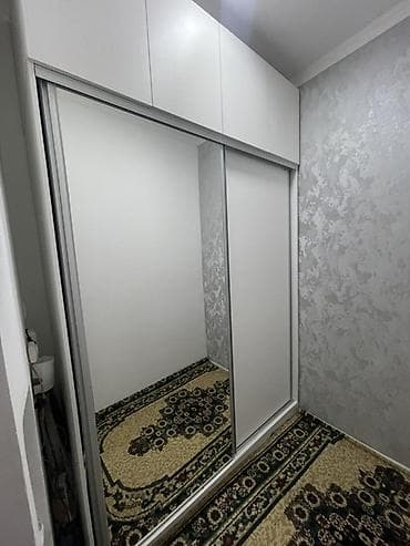 шкаф купе б: Шкаф-купе с антресолями, белый - Комплектация: три раздвижные двери — 4