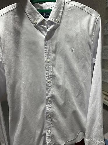 Рубашки: Белая мужская рубашка Madalyon - Модель: Slim Fit - Размер на бирке — 2