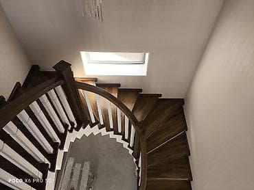 лёгкая конструкция: Деревянная лестница Для дома, Форма лестницы: Прямая, Стиль: Классический — 5