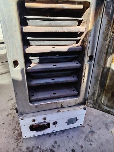 Компрессорлор: Духовке сатылат 5 лист бар 220 вт да болот 3 фаза дагы болот — 3