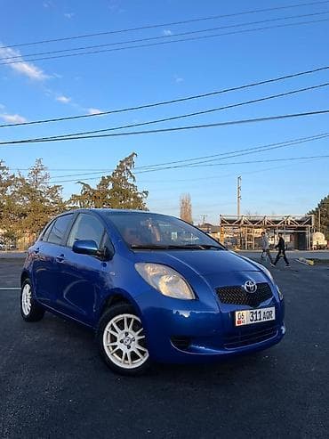Транспорт: Toyota Yaris: 2007 г., 1.3 л, Робот, Бензин, Хэтчбэк — 3