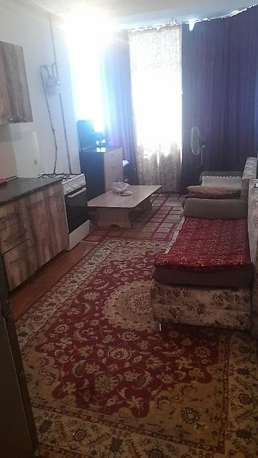 квартира посуточно 7 мкр: 1 комната, 43 м², Элитка, 7 этаж, Косметический ремонт — 2