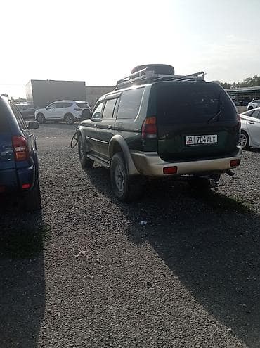 suv: Mitsubishi Pajero Sport: 2003 г., 0.3 л, Автомат, Газ, Внедорожник — 1