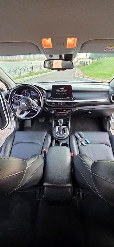 Kia K3: 2021 г., 1.6 л, Вариатор, Бензин, Седан — 9