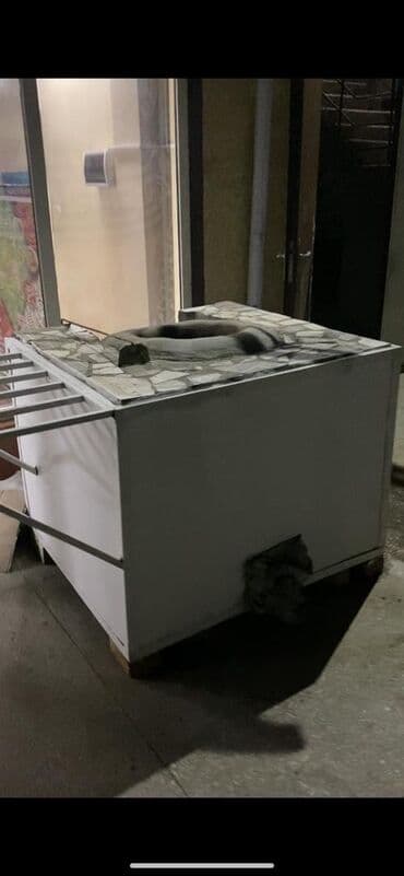 продаю гриль апарат бишкеке: Сатылат Стол 16шт 3500 Холодильник 16000ден Морозильник 14000 Тандыр — 2