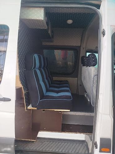 двери спринтера: Mercedes-Benz Спринтер: 2010 г., Фургон — 8