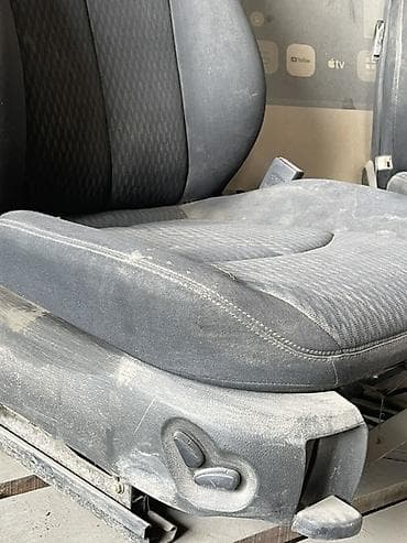 Транспорт: Два передних автомобильных сиденья в сборе.От W211 мерседеса — 3