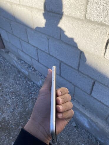 aйфон 8: IPhone 11, Б/у, 128 ГБ, Белый, Чехол — 2